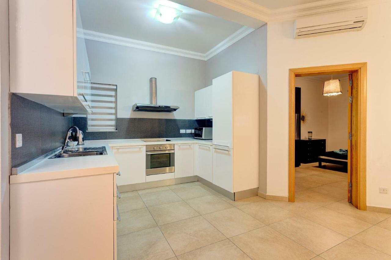 Gorgeous Apartment With Terrace In Fort Cambridge, Pool Sliema Extérieur photo