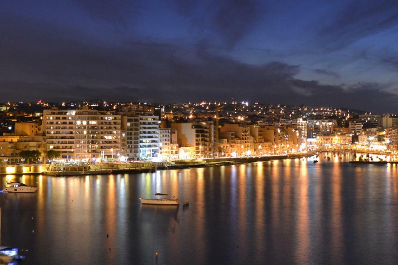 Gorgeous Apartment With Terrace In Fort Cambridge, Pool Sliema Extérieur photo